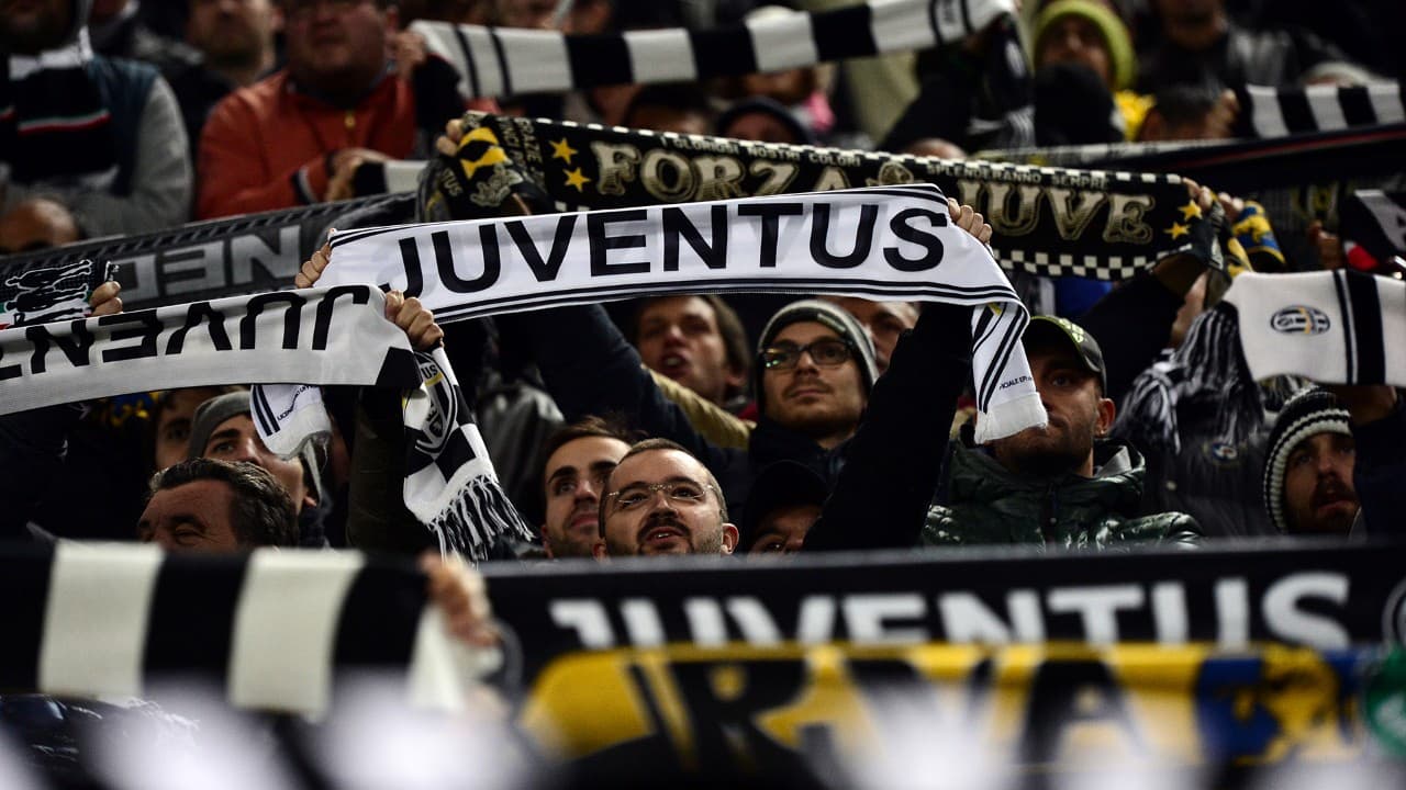 Why Defending a League Title Is the Hardest Job in Football